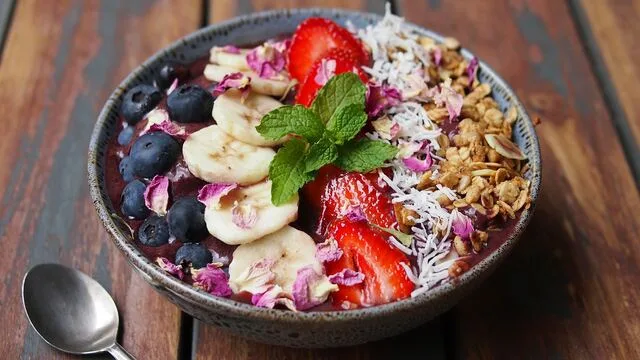 Delicious Acai Bowl – Fresh & Healthy Superfood Bowl