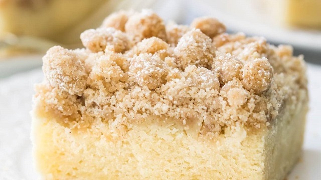Classic Crumb Cake with Buttery Streusel Topping