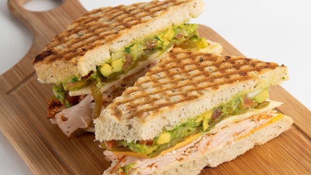 Charos Sandwich – Fresh & Signature Deli Style