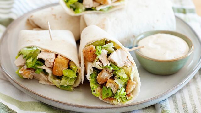 Chicken Caesar Wrap – Fresh & Creamy Classic Wrap