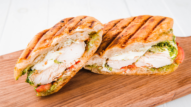 Chicken Club Sandwich – Fresh & Crispy Classic Taste