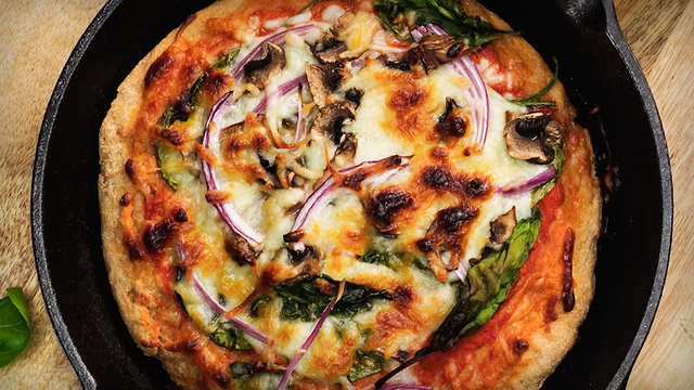 Personal Pizza – Fresh & Homemade Style